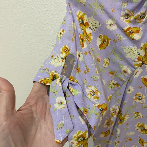 All in Favor (Nordstrom) Ladies Lavender Floral Print Casual Short Sleeve Top-S - Picture 6 of 10